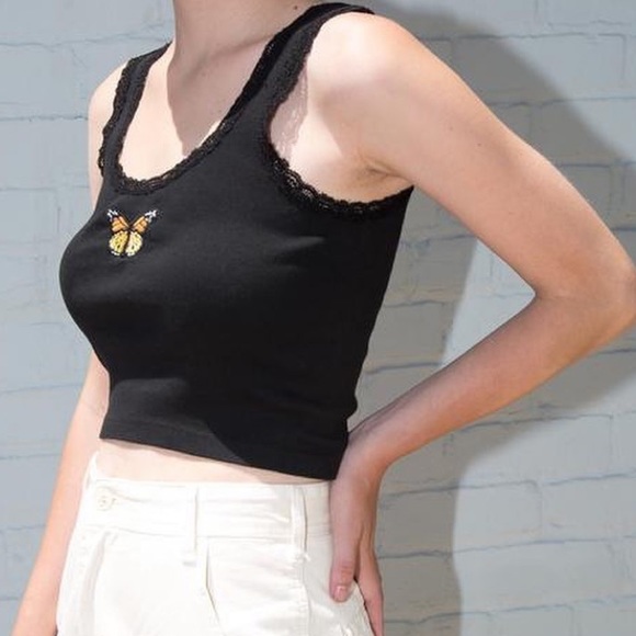 Brandy Melville Ronnie butterfly tank - Picture 2 of 4